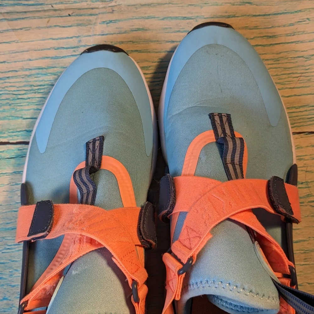 Nike Huarache City Blue sneakers size 7Y